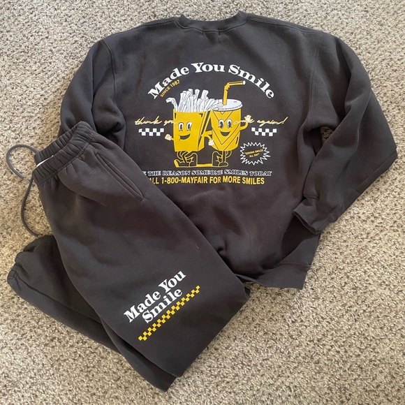 Mayfair Group Sweatshirt and Sweatpants - Picture 2 of 9